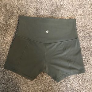 Lululemon Align shorts!